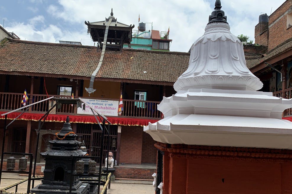 É Vihara Yempi Mahavihara in Patan